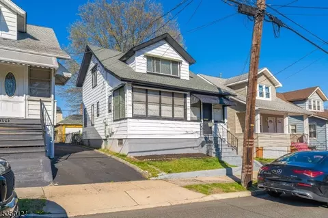 1941 William St, Union, NJ 07083