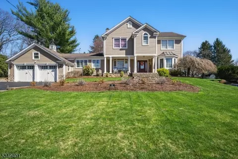 31 Dover Chester Rd, Randolph, NJ 07869