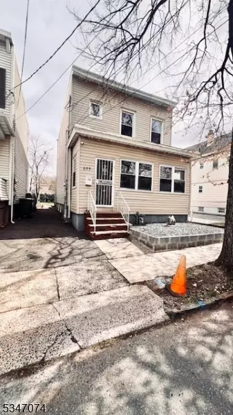 633 Meacham Ave, Linden, NJ 07036