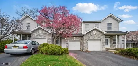 78 Emily Pl, Parsippany, NJ 07054