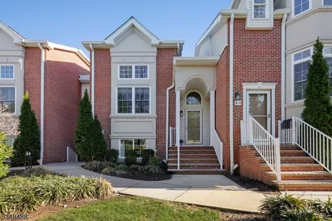 611 Maple Ct, Garwood, NJ 07027