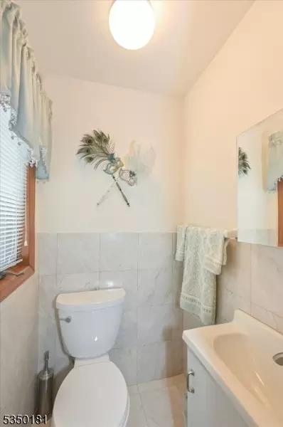 3 Little Pl, Wayne, NJ 07470 photo 6