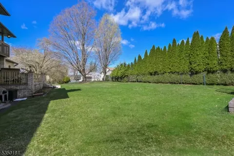 3 Little Pl, Wayne, NJ 07470 photo 33