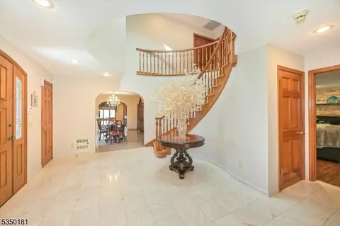 3 Little Pl, Wayne, NJ 07470 photo 3