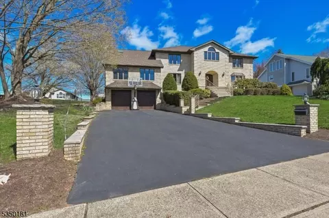 3 Little Pl, Wayne, NJ 07470 photo 2