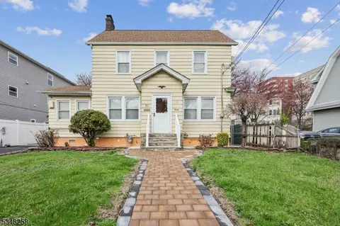 764-766 Hazard Pl, Elizabeth, NJ 07208