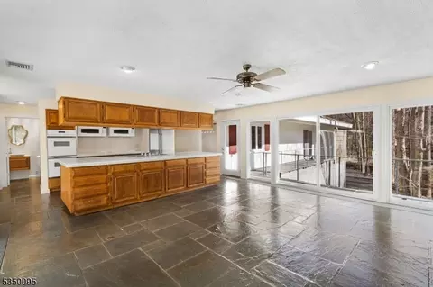 19 Summit Rd, Brookside, NJ 07926 photo 12