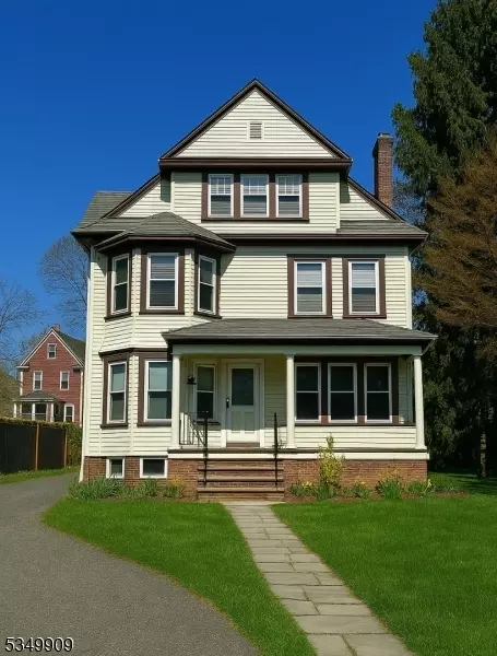 84 Elm St, Montclair, NJ 07042