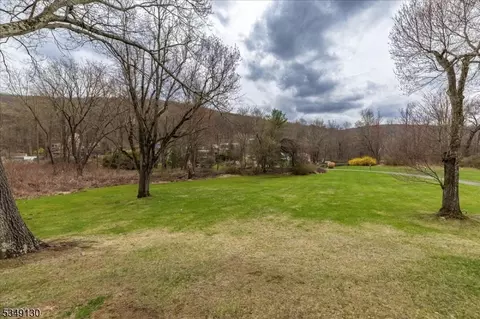 3 Brook Ln, Dover, NJ 07801 photo 29