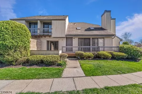 10 Brook St, Somerset, NJ 08873