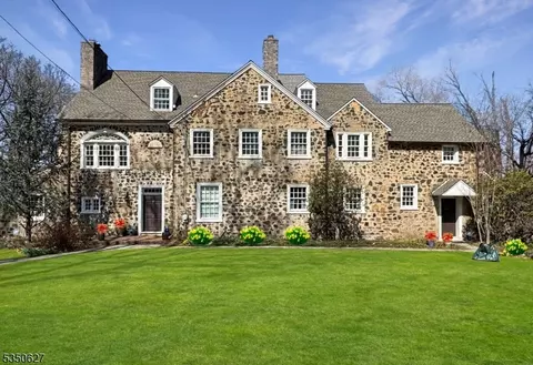 3 Keasby Rd Aka 753 Keasby, City Of Orange Twp, NJ 07050