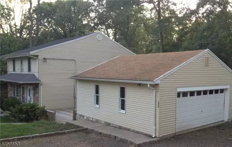 1238 Beech Ave, Mountainside, NJ 07092