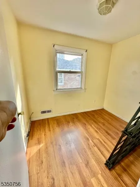 242 3rd St, Hackensack, NJ 07601 photo 15