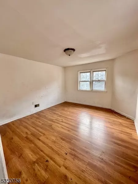 242 3rd St, Hackensack, NJ 07601 photo 12
