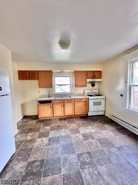 242 3rd St, Hackensack, NJ 07601 photo 18