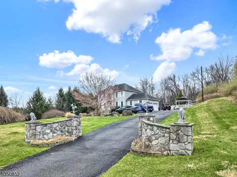 3 Danville Mountain Rd, Great Meadows, NJ 07838