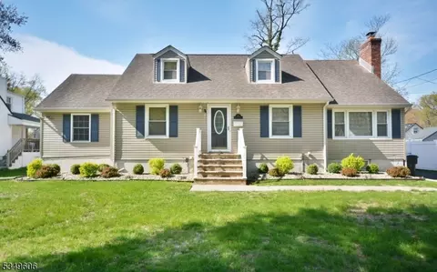 926 Sterling St, Plainfield, NJ 07062