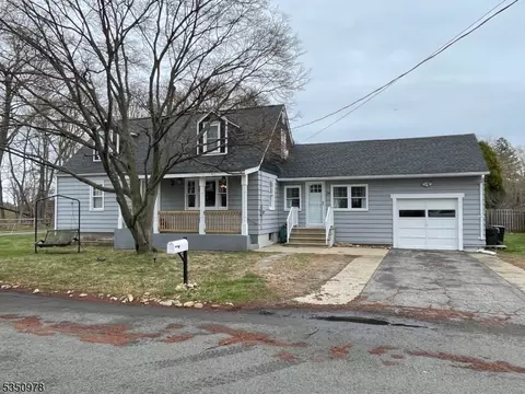 24 N 2nd St Kenvil, Kenvil, NJ 07847