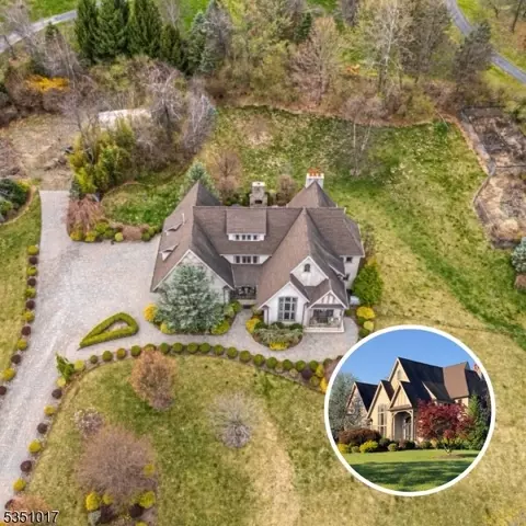 8 Mountain Top Dr, Great Meadows, NJ 07838