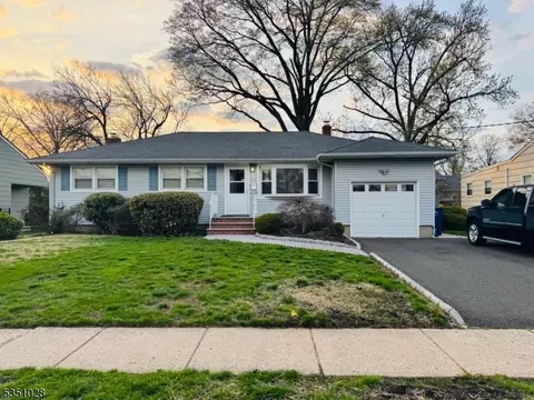2360 Colonial Dr, Clark, NJ 07066