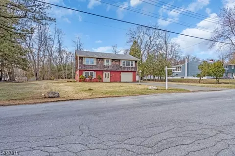 36 Richardsville Rd, Ogdensburg, NJ 07439