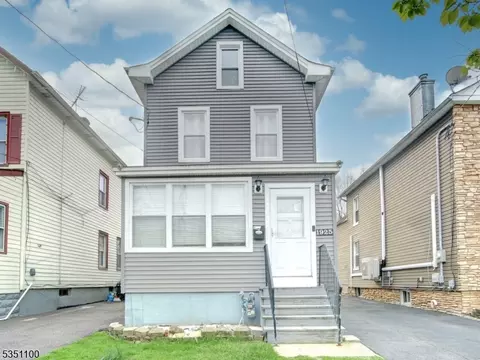 1925 Montgomery St, Rahway, NJ 07065