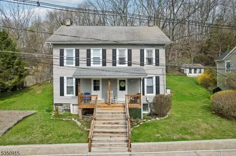 26 High St, Blairstown Twp, NJ 07825