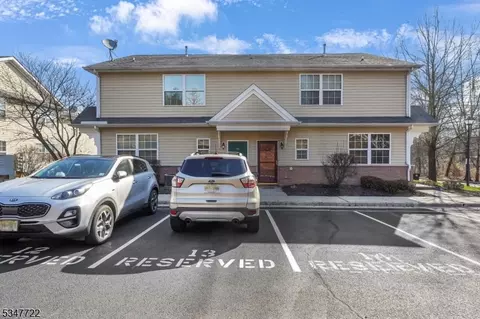 18 William Martin Way, Flemington, NJ 08822