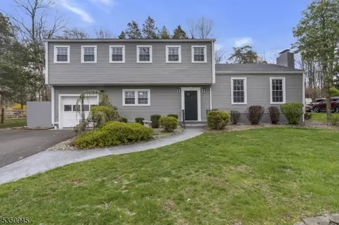 642 Stangle Rd, Bridgewater Twp, NJ 08836