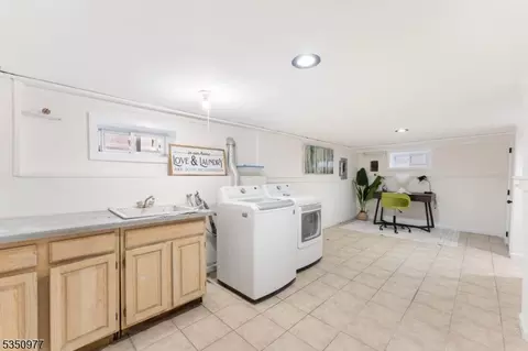 334 Hillcrest Ave, Plainfield, NJ 07062 photo 18