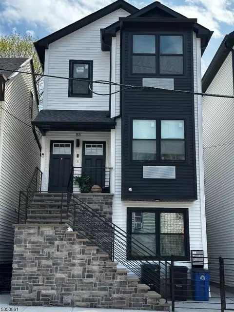 88 N 7th St, Paterson, NJ 07522