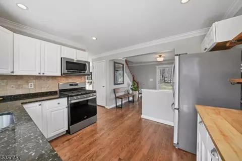 128 Sunset Ln, Basking Ridge, NJ 07920 photo 8