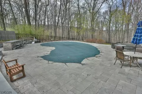 457 Laurel Ln, Kinnelon, NJ 07405 photo 39