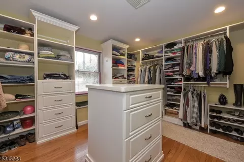 457 Laurel Ln, Kinnelon, NJ 07405 photo 19