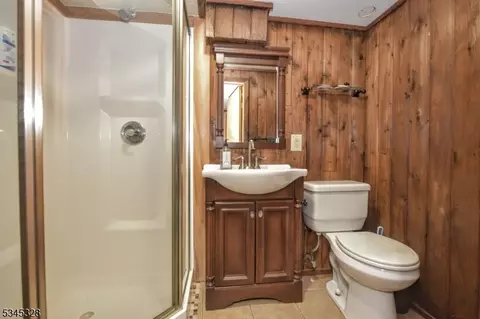 457 Laurel Ln, Kinnelon, NJ 07405 photo 32