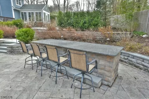 457 Laurel Ln, Kinnelon, NJ 07405 photo 40