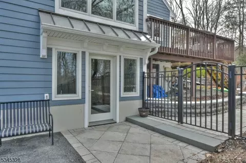 457 Laurel Ln, Kinnelon, NJ 07405 photo 44