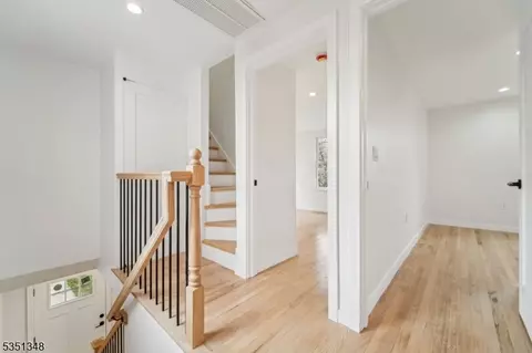 295 Ratzer Rd, Wayne, NJ 07470 photo 25