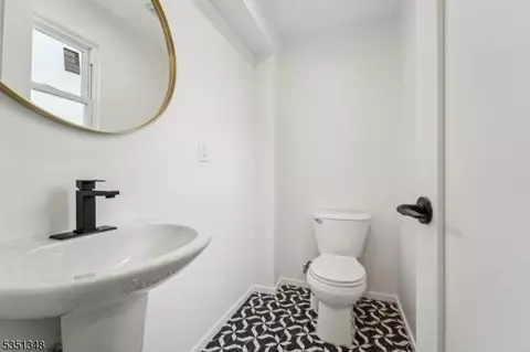 295 Ratzer Rd, Wayne, NJ 07470 photo 28