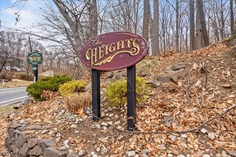 108 Rock Ledge Ter #108, Haledon, NJ 07508