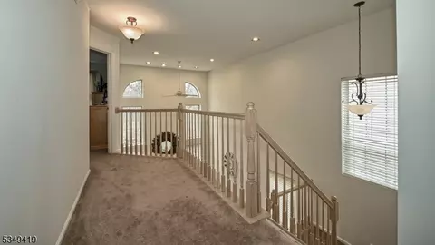 111 Warbler Dr, Wayne, NJ 07470 photo 17