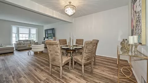 111 Warbler Dr, Wayne, NJ 07470 photo 7