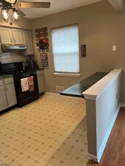 255 Harvard Dr, Hackettstown, NJ 07840 photo 9
