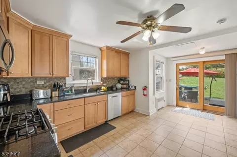 242 Mccosh Rd, Montclair, NJ 07043 photo 9