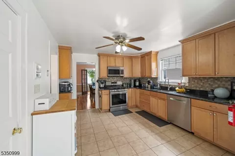 242 Mccosh Rd, Montclair, NJ 07043 photo 6