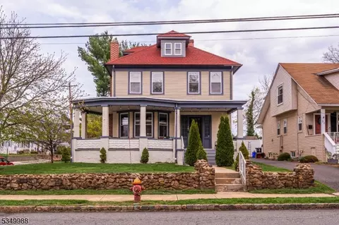 30 Broad St, Flemington, NJ 08822