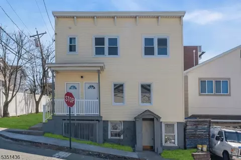 324 Dixon Ave, Paterson, NJ 07501