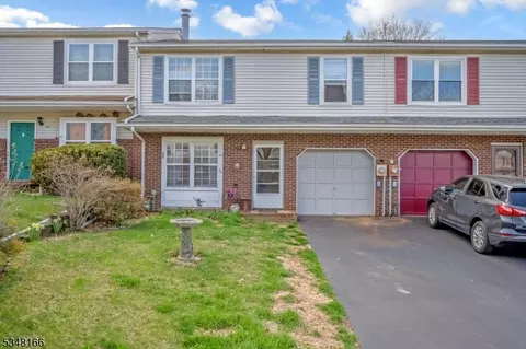 91 Lenape Trl, Washington, NJ 07882