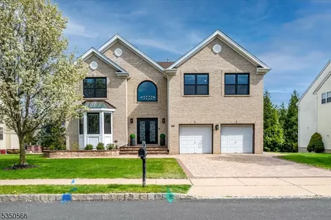 106 Timberhill Dr, Franklin Park, NJ 08823