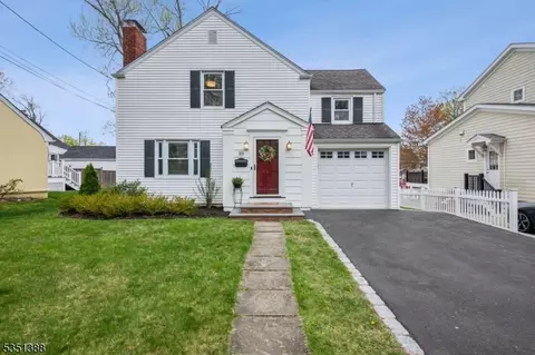 19 Coleman Ave E, Chatham, NJ 07928